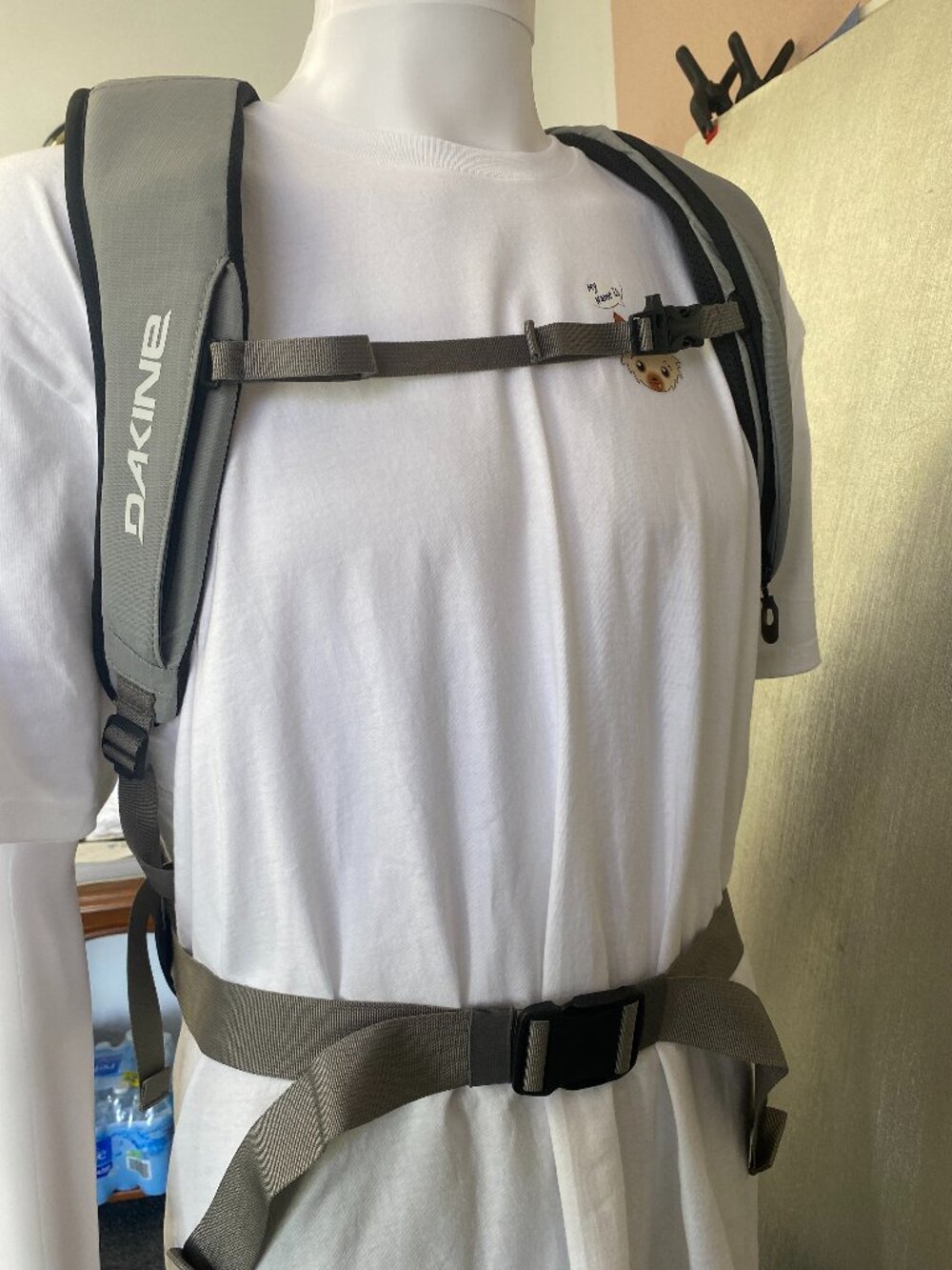 DAKINE POACHER BACKPACK 14L GRIFFIN - Picture 5 of 8